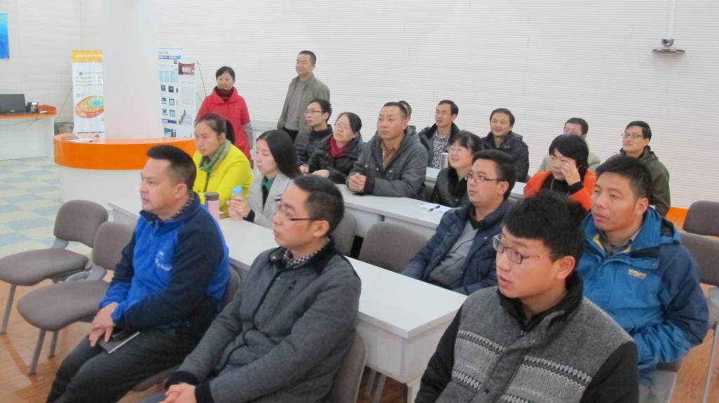 副校长龚辉现场观摩