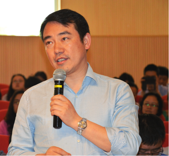 南京工业职业技术学院党委书记、工学博士、研究员孙爱武老师提问