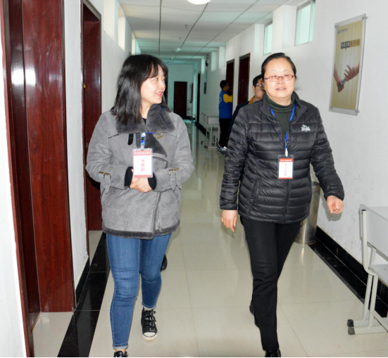 李勤副校长到考场巡查