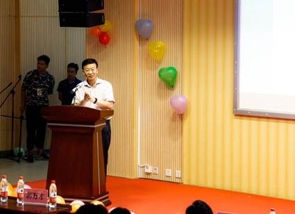 D5BE6A1517AAA9BD14C2D5E986211E27